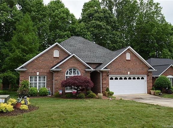 4th image of 3719 Bryantcole Way