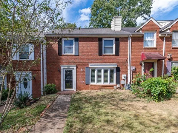 155 Willow Stream Ct, Roswell, GA 30076