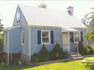 86 Wright Rd, Wethersfield, CT 06109