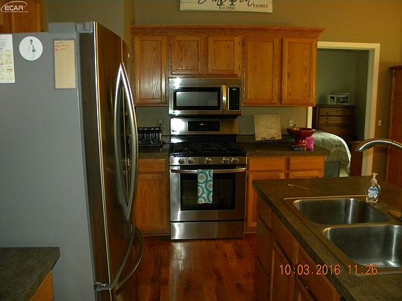 4th image of 8042 Rose Ln