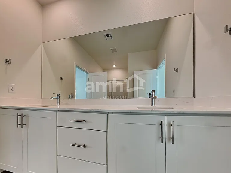525 Speckled Orchid Pl — Photo 12