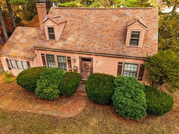 287 High Rock St, Needham, MA 02492