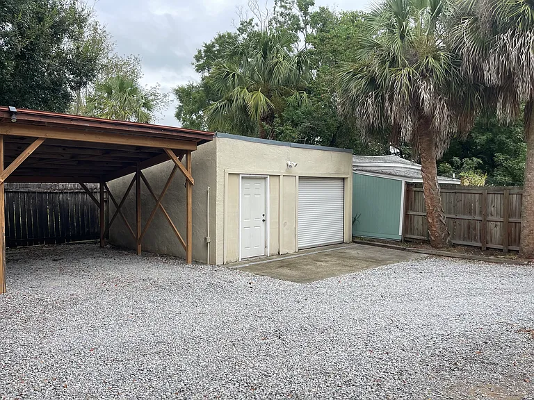 1718 E Cervantes St — Photo 30
