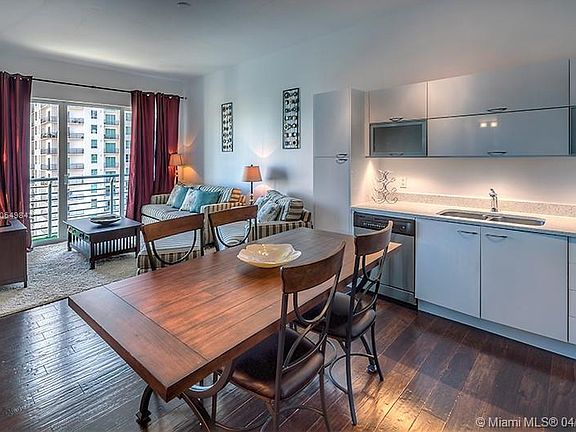 2nd image of 133 NE 2nd Ave APT 1005