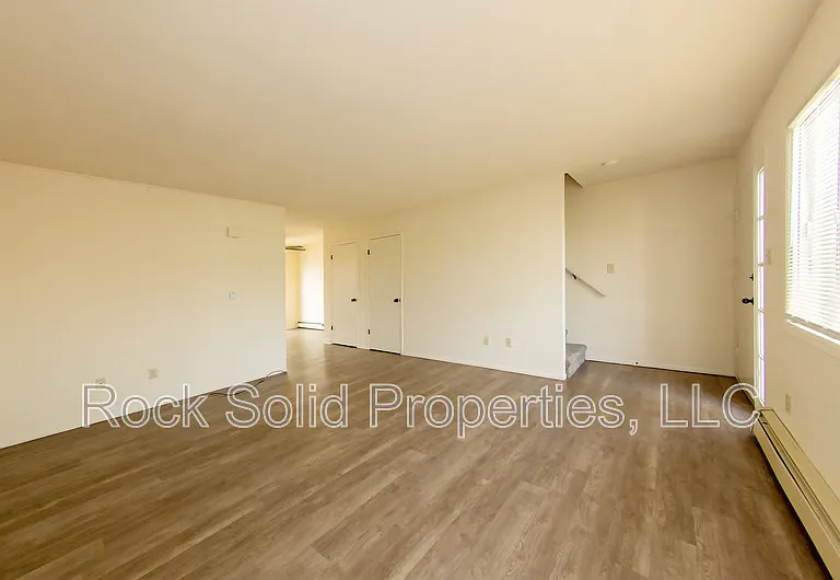 4721 Hickory Pl — Photo 4
