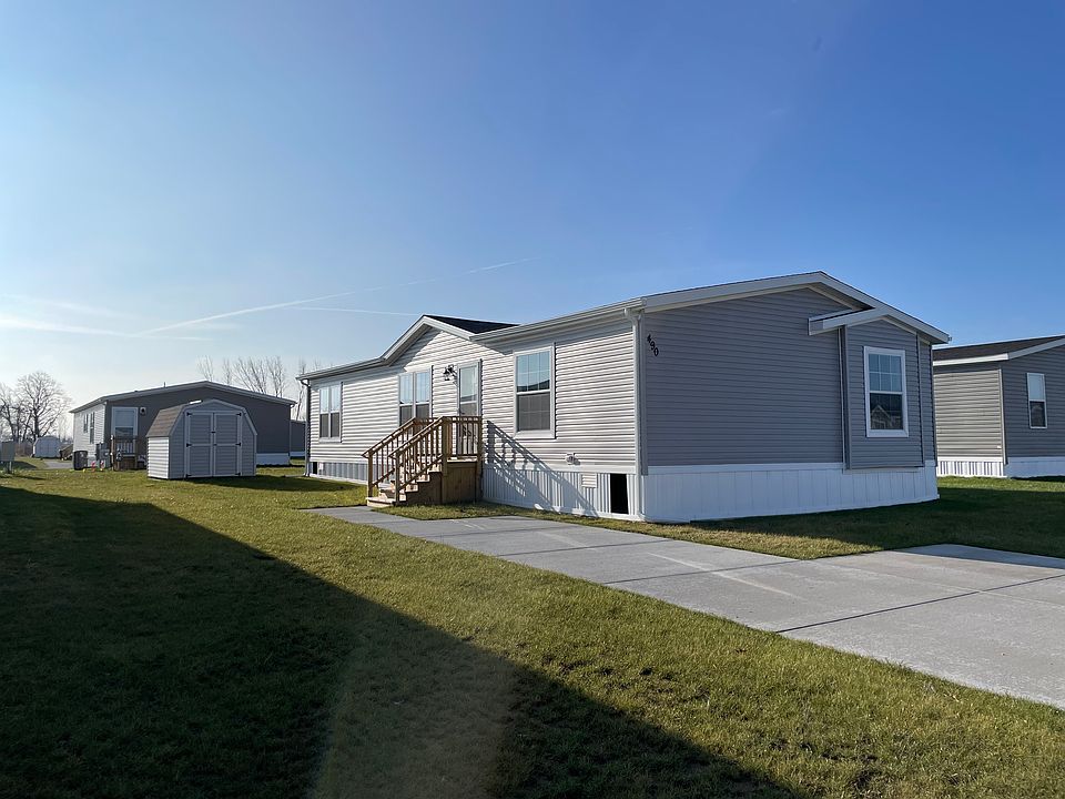 1st image of 7204 E Grand River Ave Lot 490