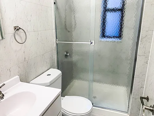 Rented by Showcase Realty | media 15