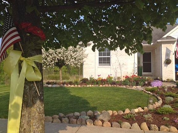 4th image of 8208 Thornhill Dr