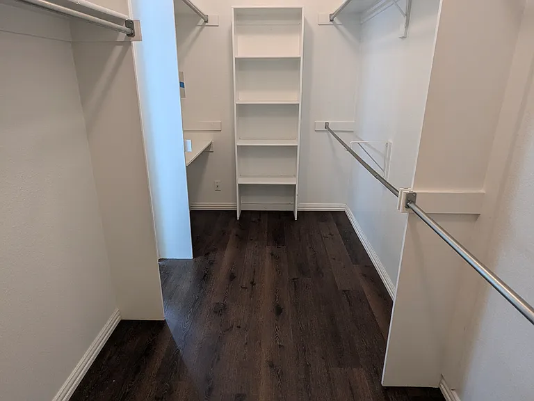 2807 Freedom Cir — Photo 21