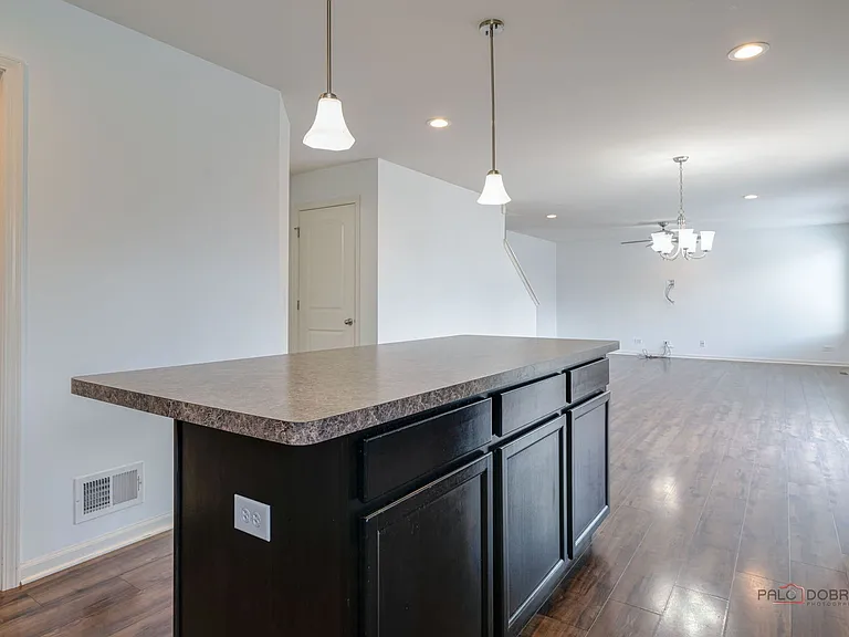 202 Minuet Cir — Photo 13