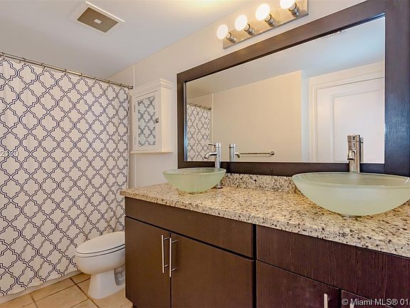 4th image of 1250 S Miami Ave APT 2202