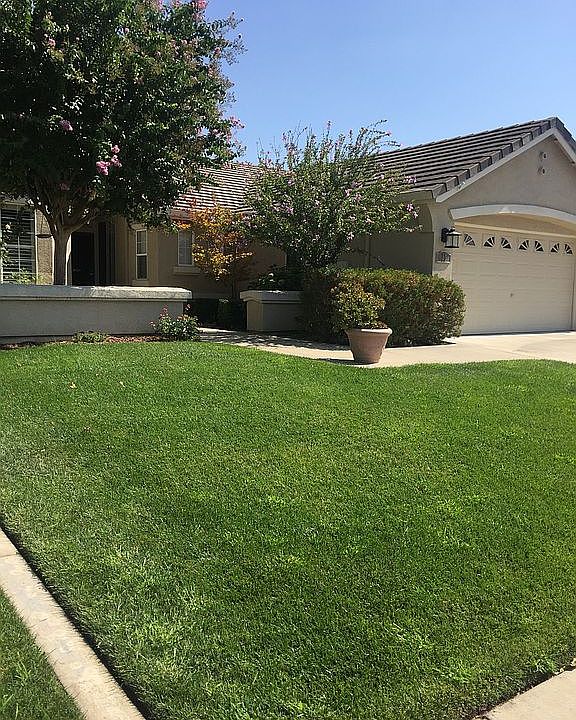 1st image of 80 Westbrook Dr