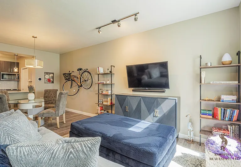 859 Struthers Ave #1 — Photo 12