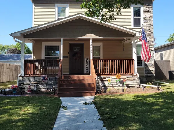 1806 Grant St, Beatrice, NE 68310