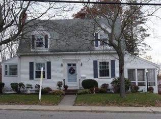 79 Standish Ave, Plymouth, MA 02360