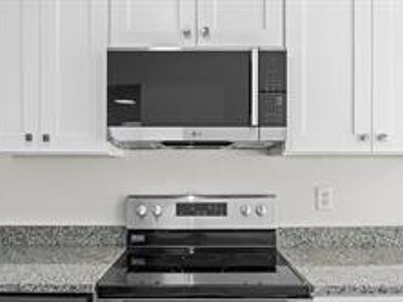 3rd image of 18531 Bay Leaf Way