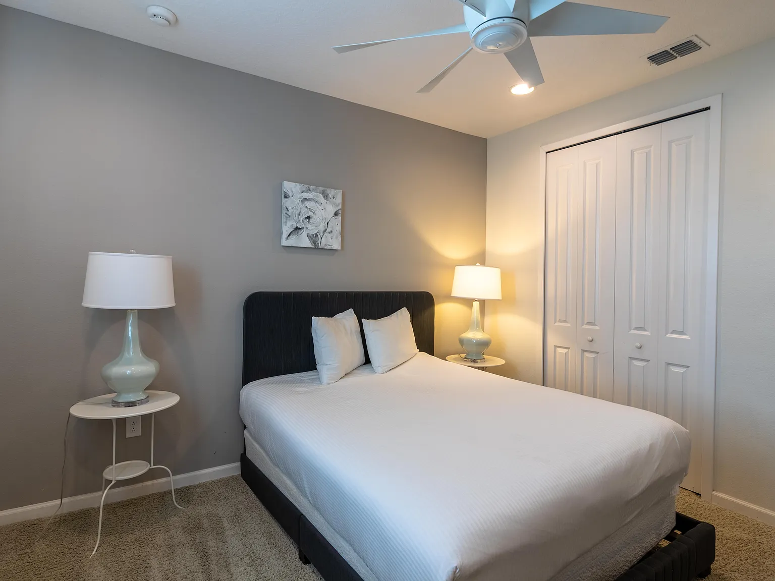4 bed, 11.0 bath, 6404 sqft, $1,412 — Photo 3