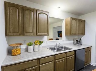 10701 Brookmeade Dr #1-4, Williamsport, MD 21795