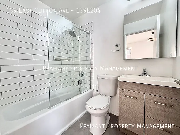 139 E Clifton Ave #139E204 — Photo 7