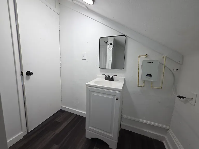 3923 Springfield Blvd #3 — Photo 22