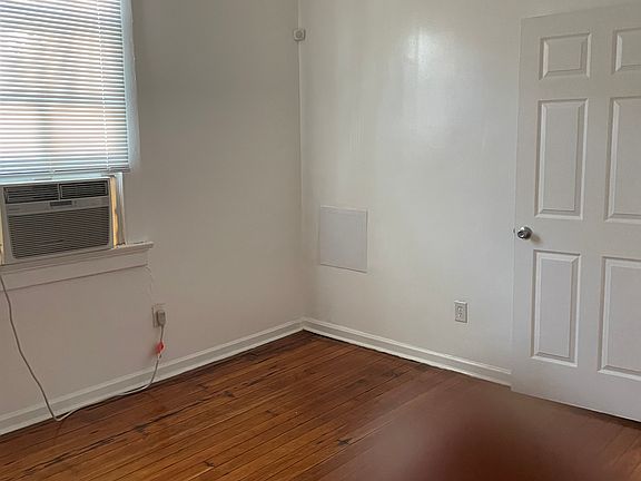 4th image of 3135 Delachaise St