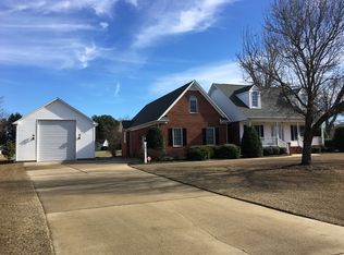 1016 Red Brick Rd, Garner, NC 27529