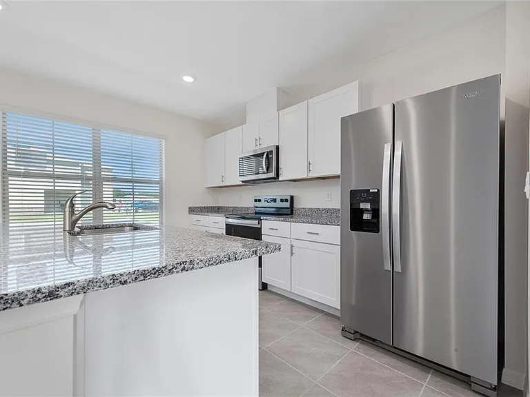 1627 Bitteroot St — Photo 5