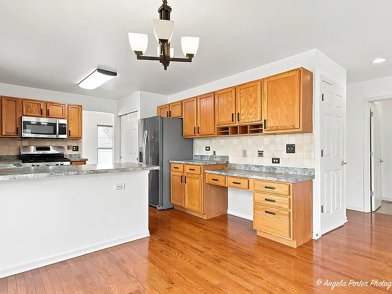 10570 Wing Pointe Dr — Photo 11