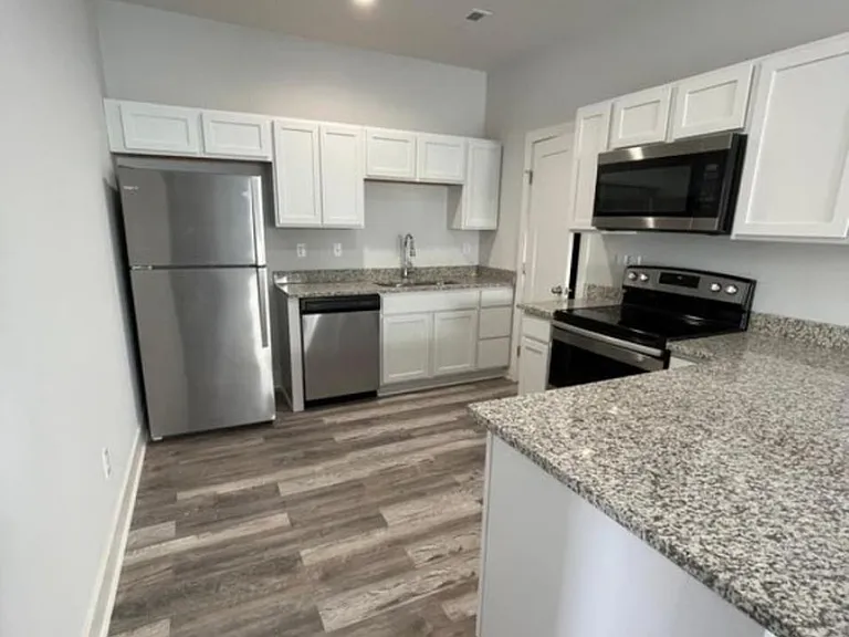 5508 Colburn Ct — Photo 4