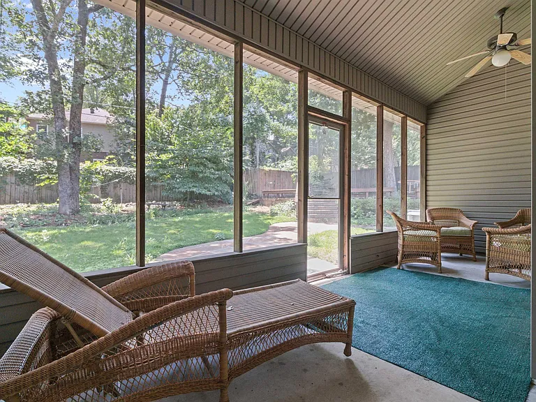 13717 Napoleon Rd — Photo 24