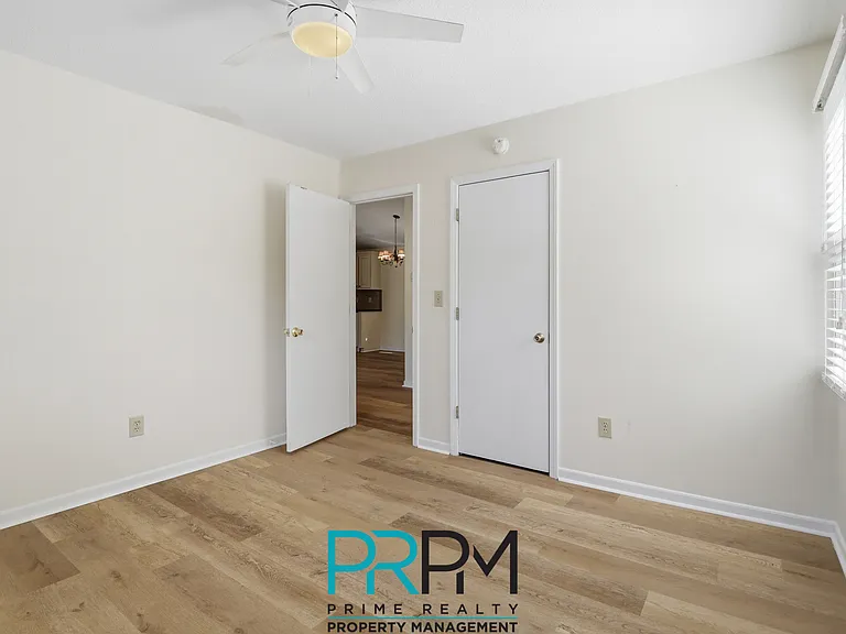 5 Parkstone Ct — Photo 19
