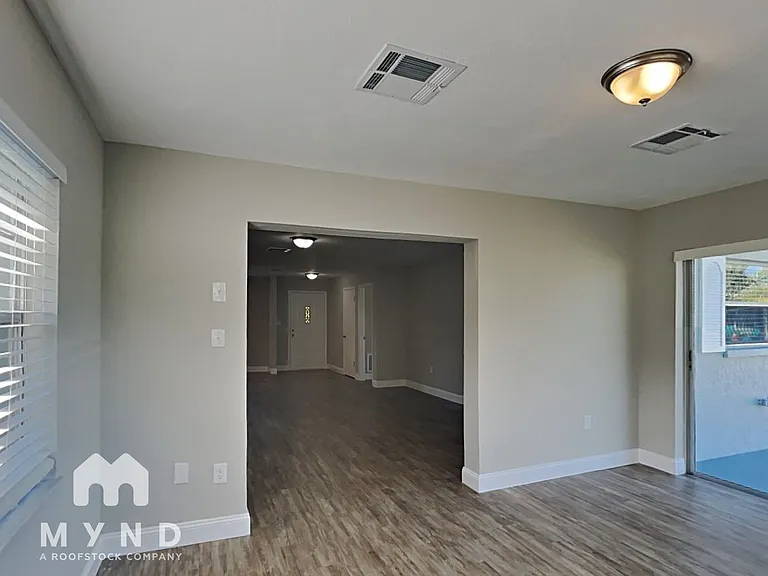 9116 Glen Moor Ln — Photo 9