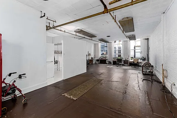 Rented by Gilroy Lisa LREB | media 38