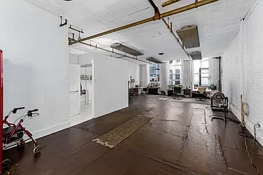 Rented by Gilroy Lisa LREB