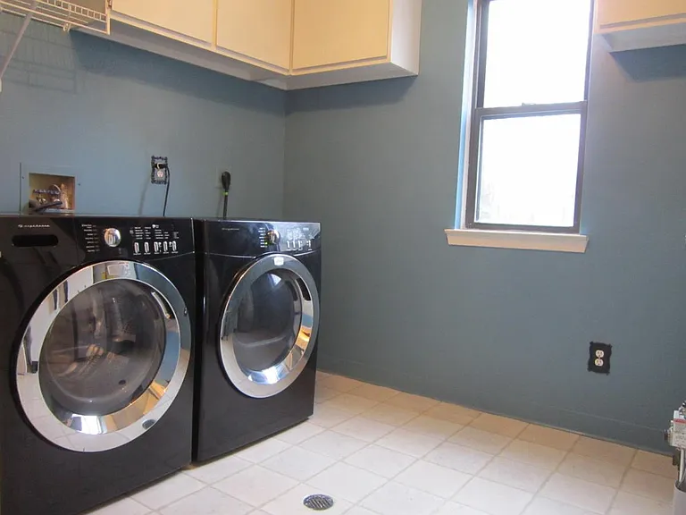 42697 Lilley Pointe Dr — Photo 2