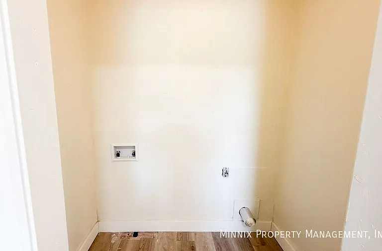 3417 Avenue S #B — Photo 16