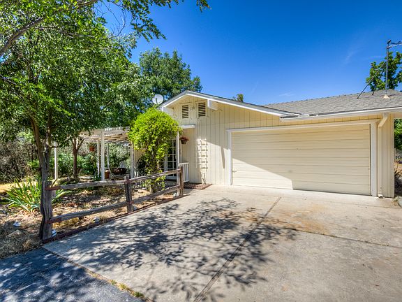 5th image of 29846 Deer Trail Ln