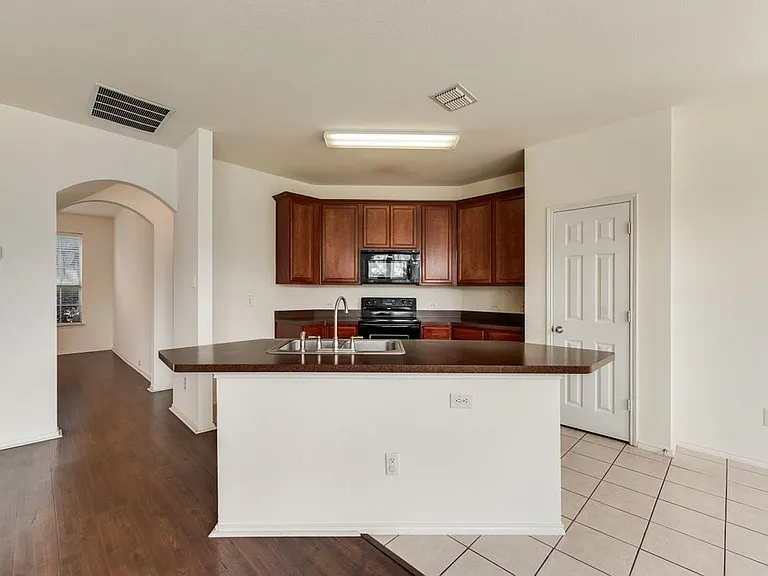 4241 Enchanted Rock Ln — Photo 8