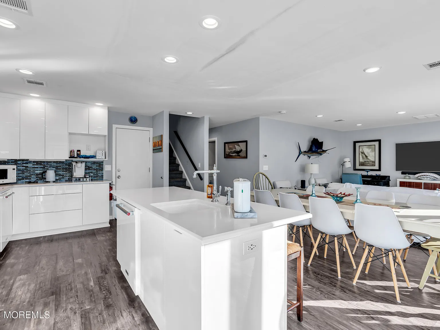 4 bed, 3.5 bath, 1776 sqft, $6,500 — Photo 4