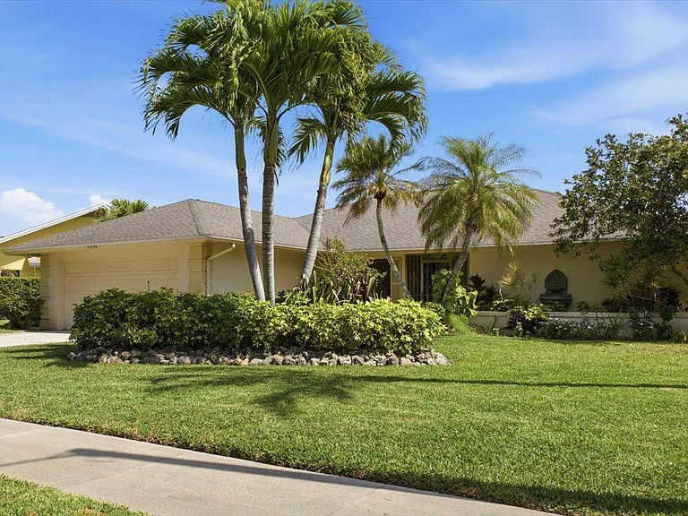 9874 Campbell Cir — Photo 29