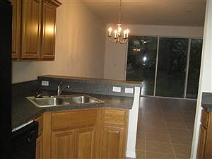 3rd image of 849 Pipers Cay Dr