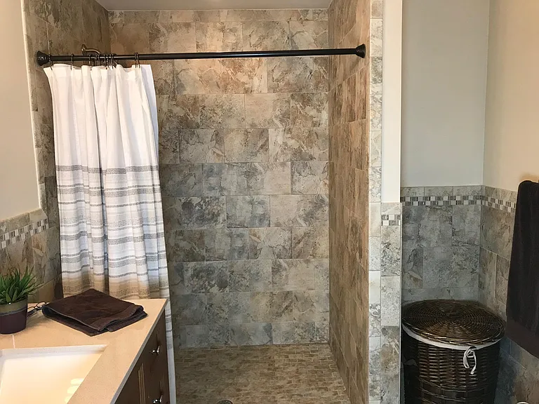 2nd bath rm-2