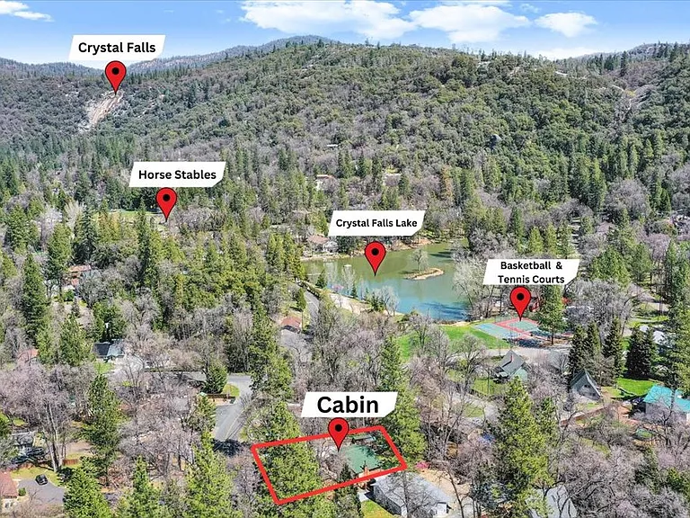 Crystal Falls Dr — Photo 24
