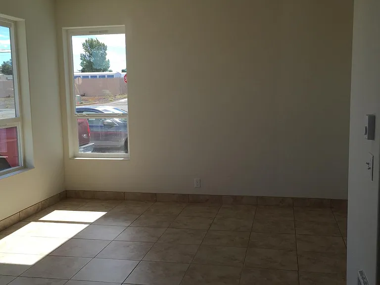 1013 N Grant St — Photo 5