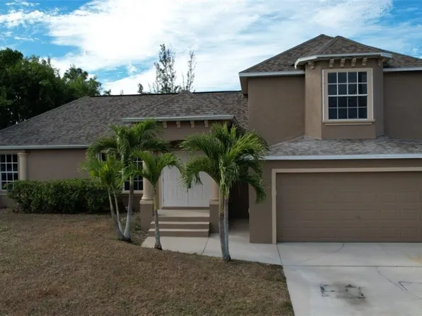 3600 NE 17th Pl, Cape Coral, FL 33909