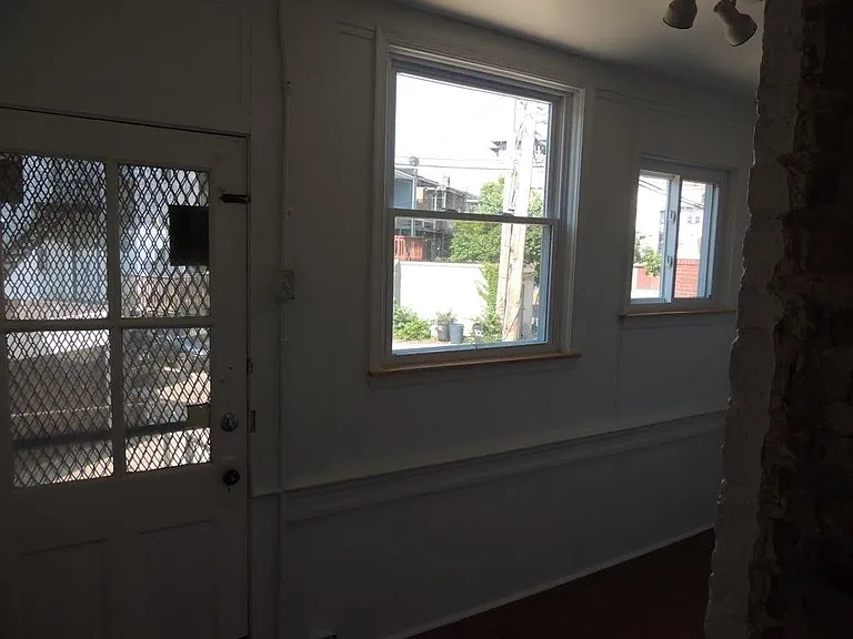 331 E University Pkwy #2 — Photo 29