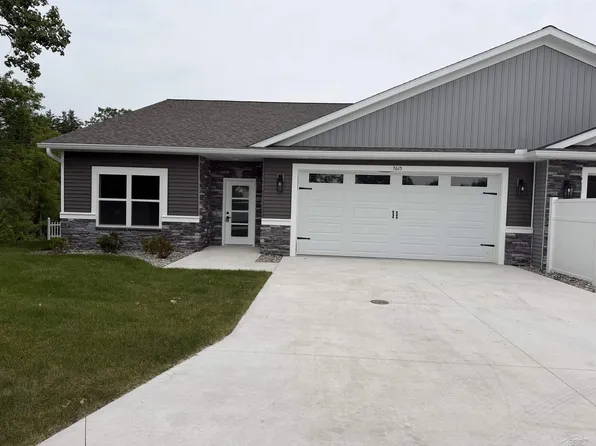 7615 Cole Ln, Midland, MI 48642