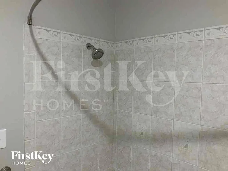 10130 Bond St — Photo 14