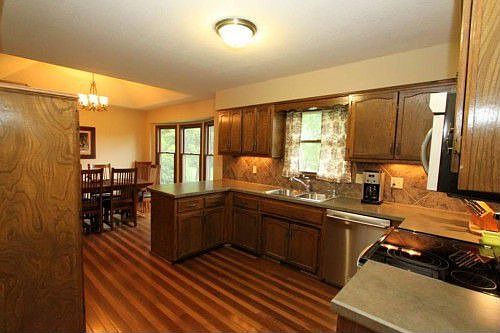 3rd image of 11416 NE 131st St