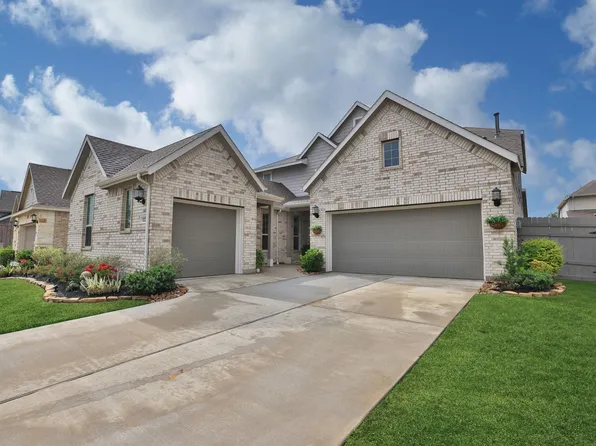 18323 Tiger Flowers Dr, Conroe, TX 77302